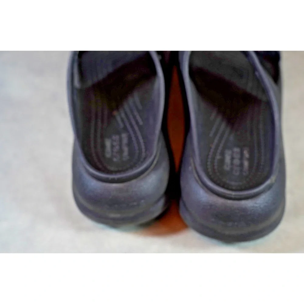 Men's Crocs Size 11 Black Two Strap Sandal Clog‎ Platform Iconic Comfort